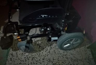 fauteuil roulant électrique confort