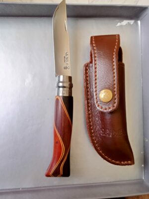 Couteau opinel chaperon
