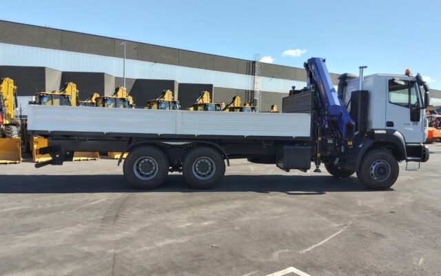 CAMION GRUE ASTRA